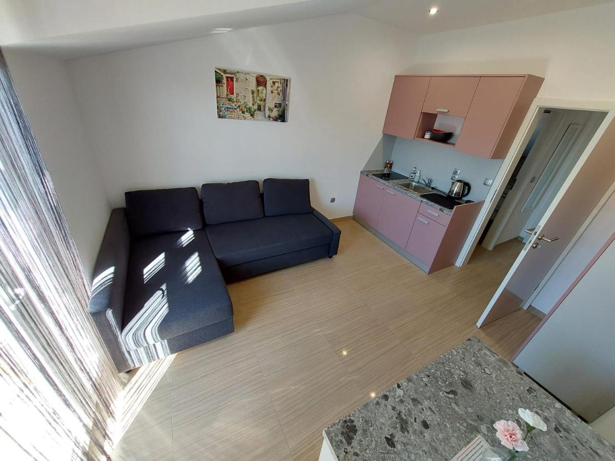Apartmani Tropical Vodice Extérieur photo
